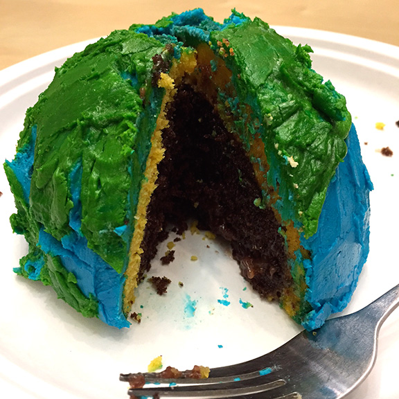 Earth cake